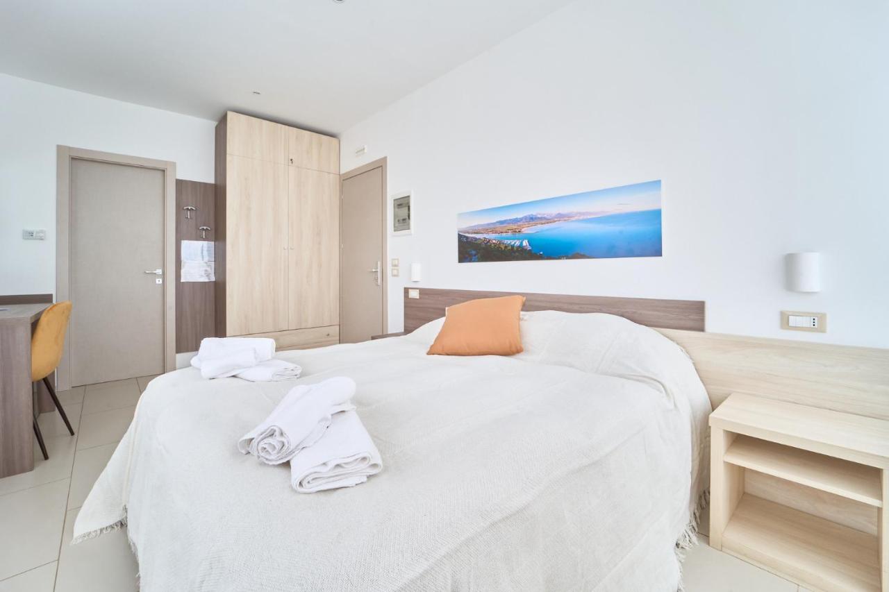 Firmafede Guest House Sarzana Ngoại thất bức ảnh
