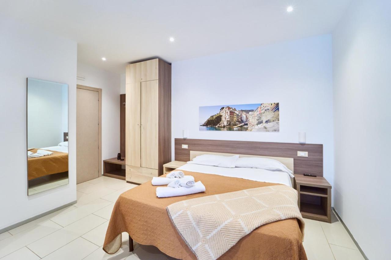 Firmafede Guest House Sarzana Ngoại thất bức ảnh
